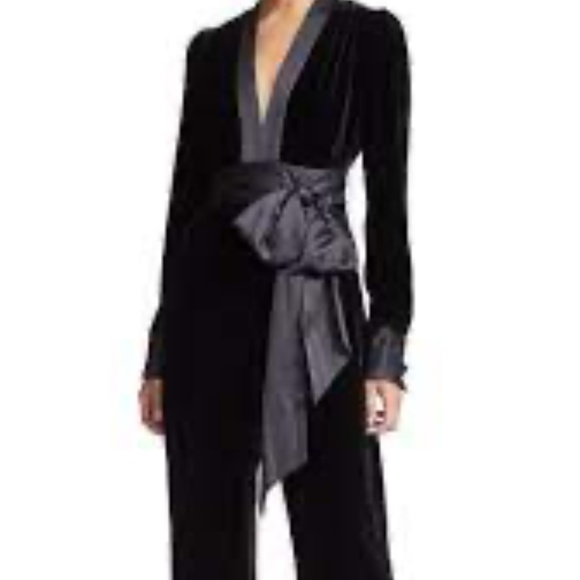 DIOR BELLA TASHA  LUXURY BLACK VELVET JUMPSUIT CHIC LARGE NEW NO BELT - Picture 2 of 9